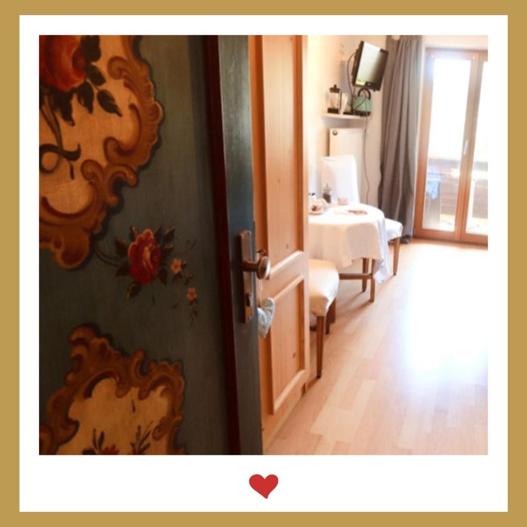 Berghupferl - Do Legst Di Nieda Bed and Breakfast Oberaudorf Buitenkant foto